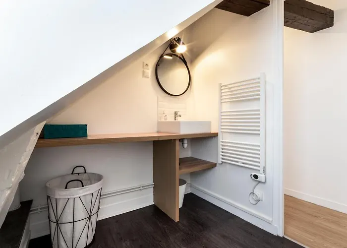 Le Doux Refuge - Spacieux - 6 Pers לה האברה